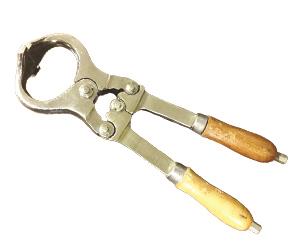 پنس اخته گاو استیل با دسته چوبی